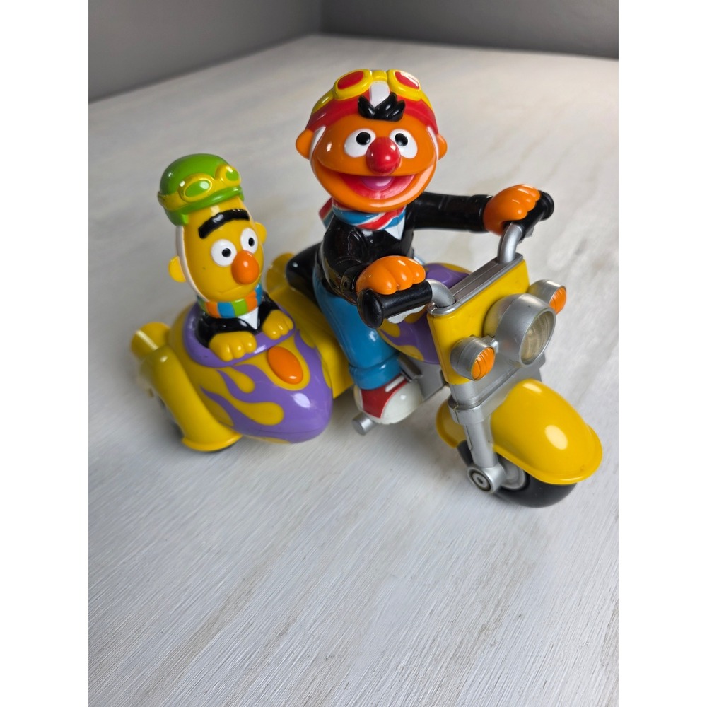 Vintage Sesame Street Bert Ernie Motorcycle Sidecar Toy Yellow Purple Biker